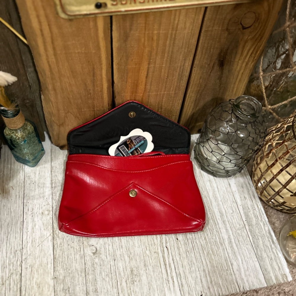 Red Envelope Clutch - Picture 3 of 3